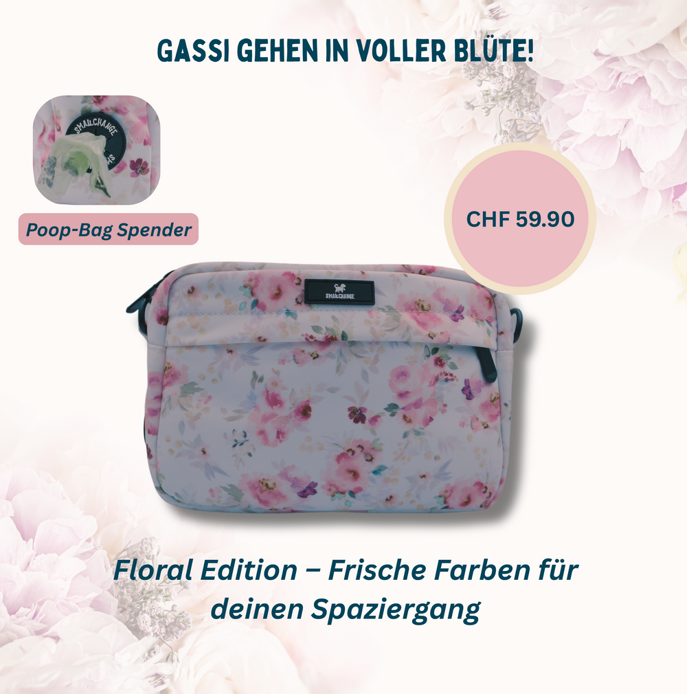 Blumenprint Gassi-Tasche 🌸 stylisch vor blumigem Hintergrund – dein Must-have für Spaziergänge