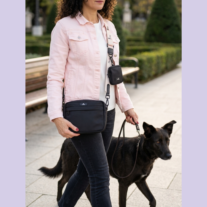 Gassi-Taschen-Set mit fixierbarer Leckerli-Tasche
